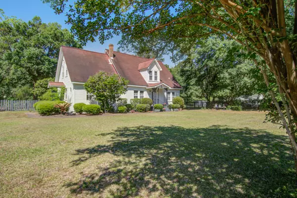 5615 Highway 165, Ravenel, SC 29470