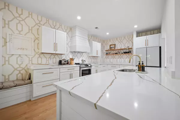 204 Black Gum Cir, Moncks Corner, SC 29461