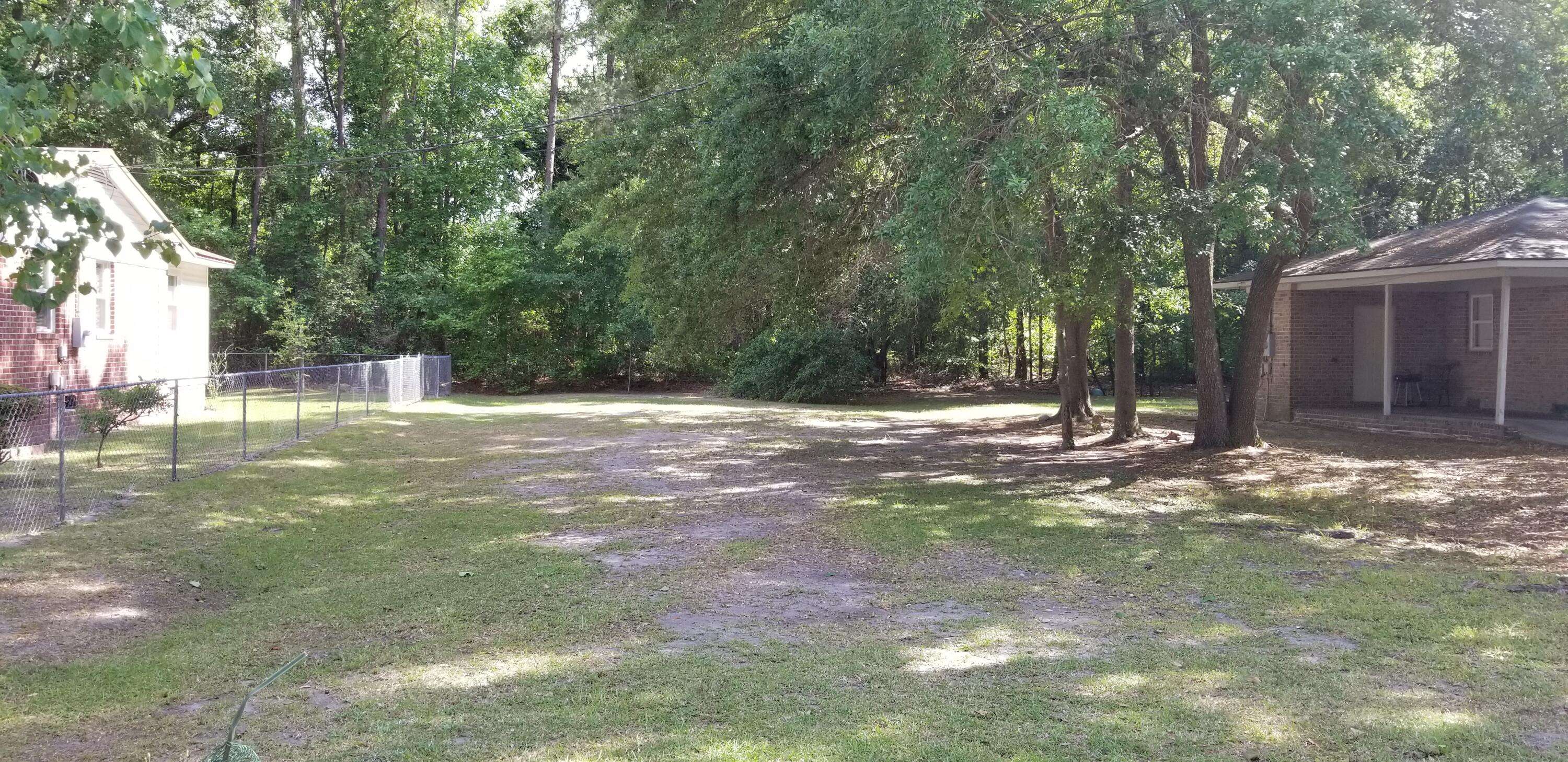 Walterboro, SC 29488,0 Brenda St