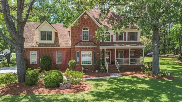 8661 Laurel Grove Ln, North Charleston, SC 29420