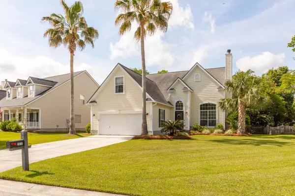 2632 Planters Pointe Blvd, Mount Pleasant, SC 29466