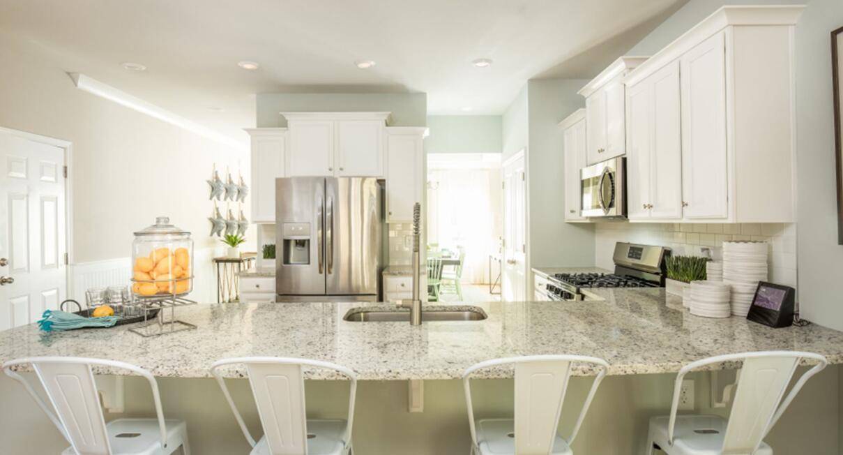 Summerville, SC 29486,216 Yalton St