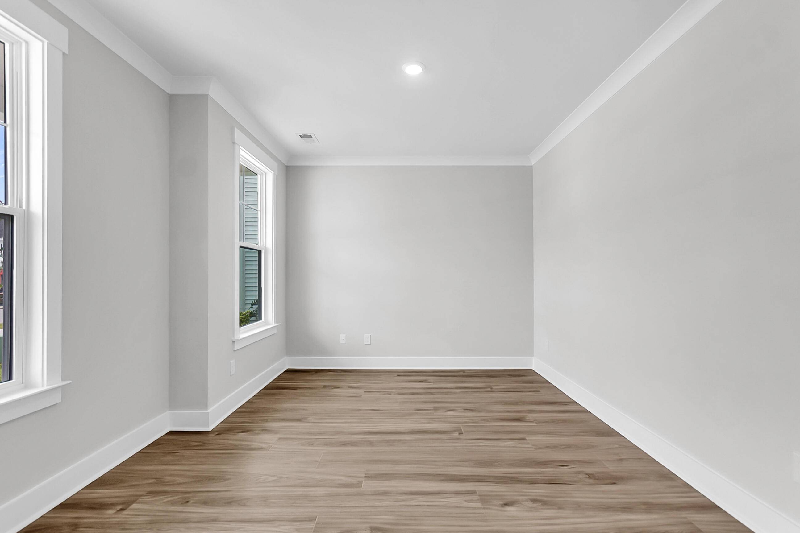 Summerville, SC 29486,127 Seaton St