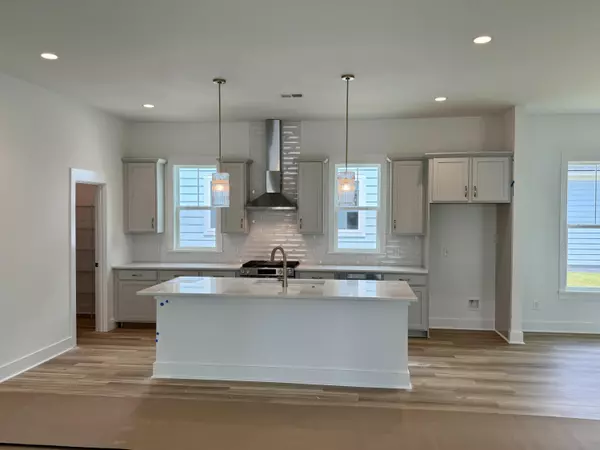 Summerville, SC 29486,366 Trailmore Ln
