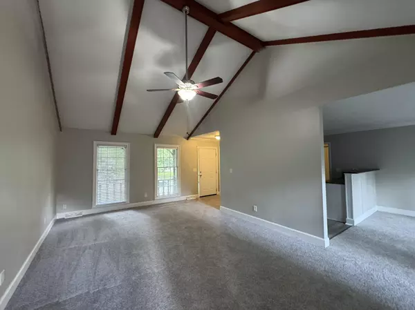 Ladson, SC 29456,106 Pelican St