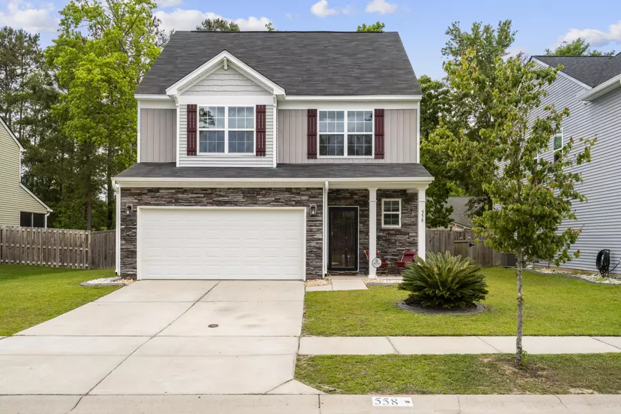 558 Wynfield Forest Dr, Summerville, SC 29485