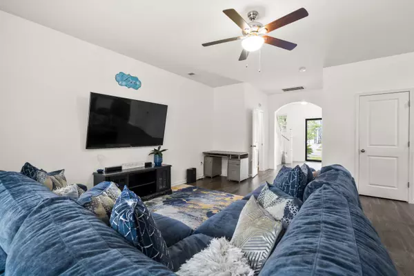 Summerville, SC 29485,558 Wynfield Forest Dr