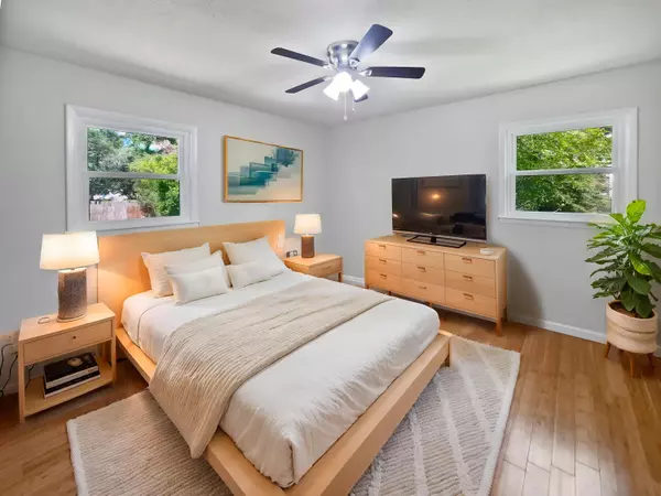 Summerville, SC 29483,102 Rebellion Rd