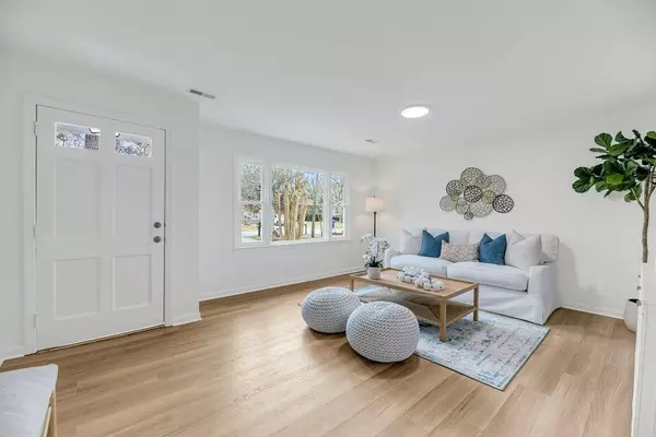 Charleston, SC 29414,2462 Swallow Dr