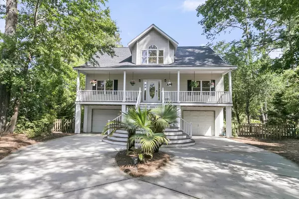 1325 Moss Path, Mount Pleasant, SC 29464