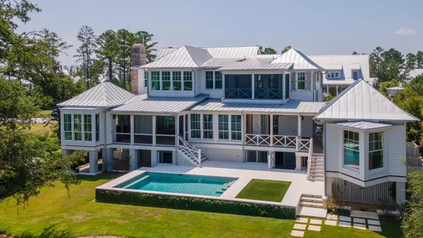 Daniel Island, SC 29492,332 Bayley Rd