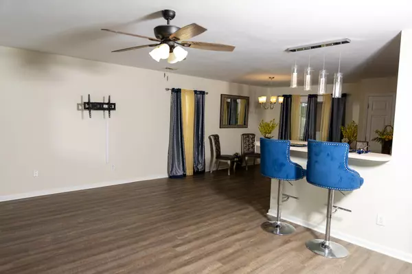 Ladson, SC 29456,186 Two Pond Loop