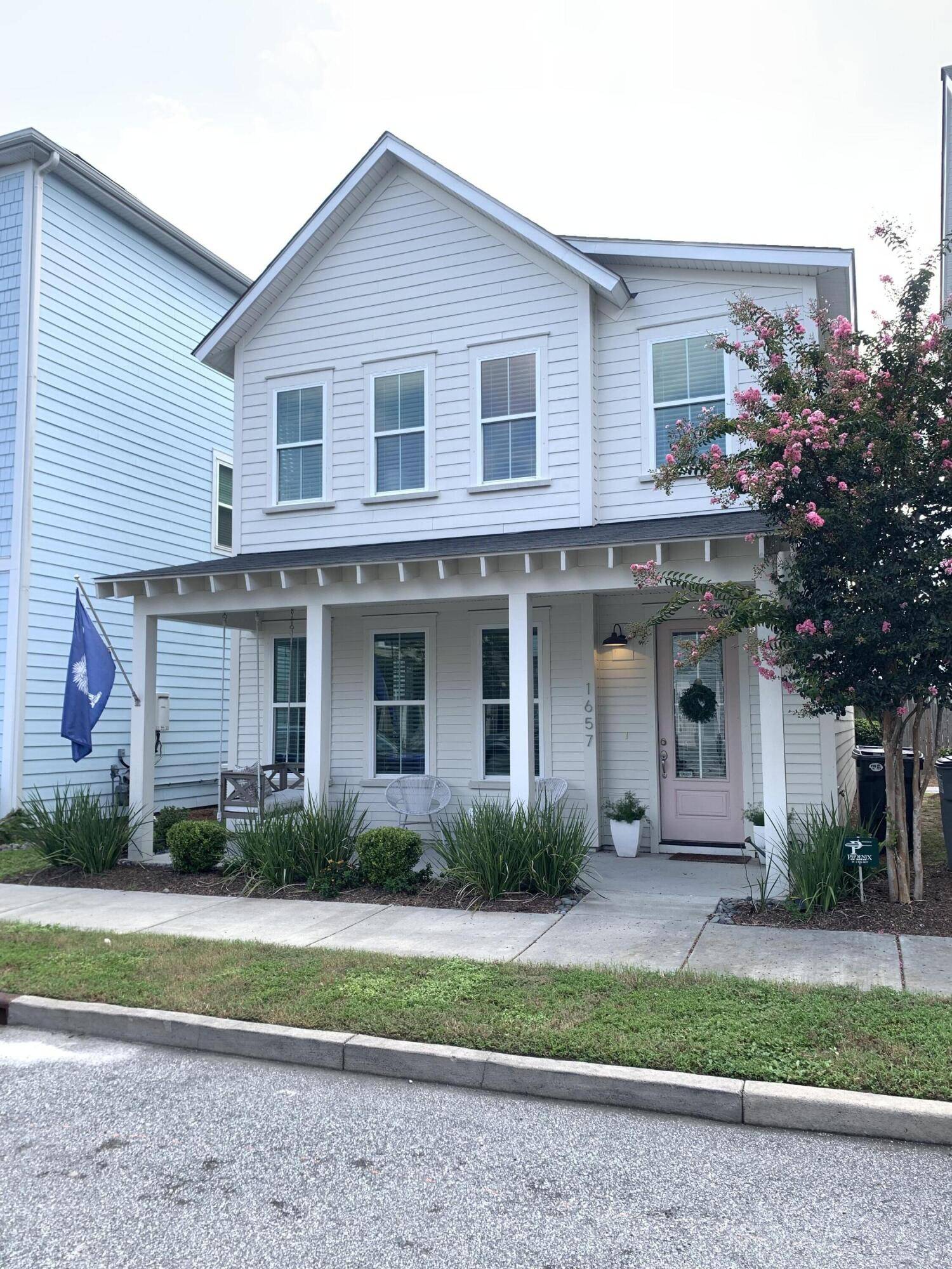 North Charleston, SC 29405,1657 Indy Dr