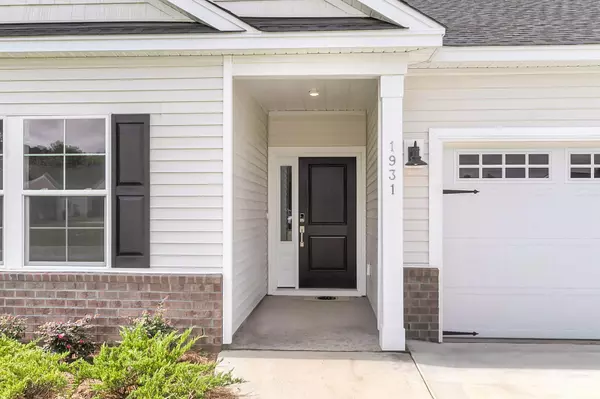 1931 Deercreek Dr, Manning, SC 29102