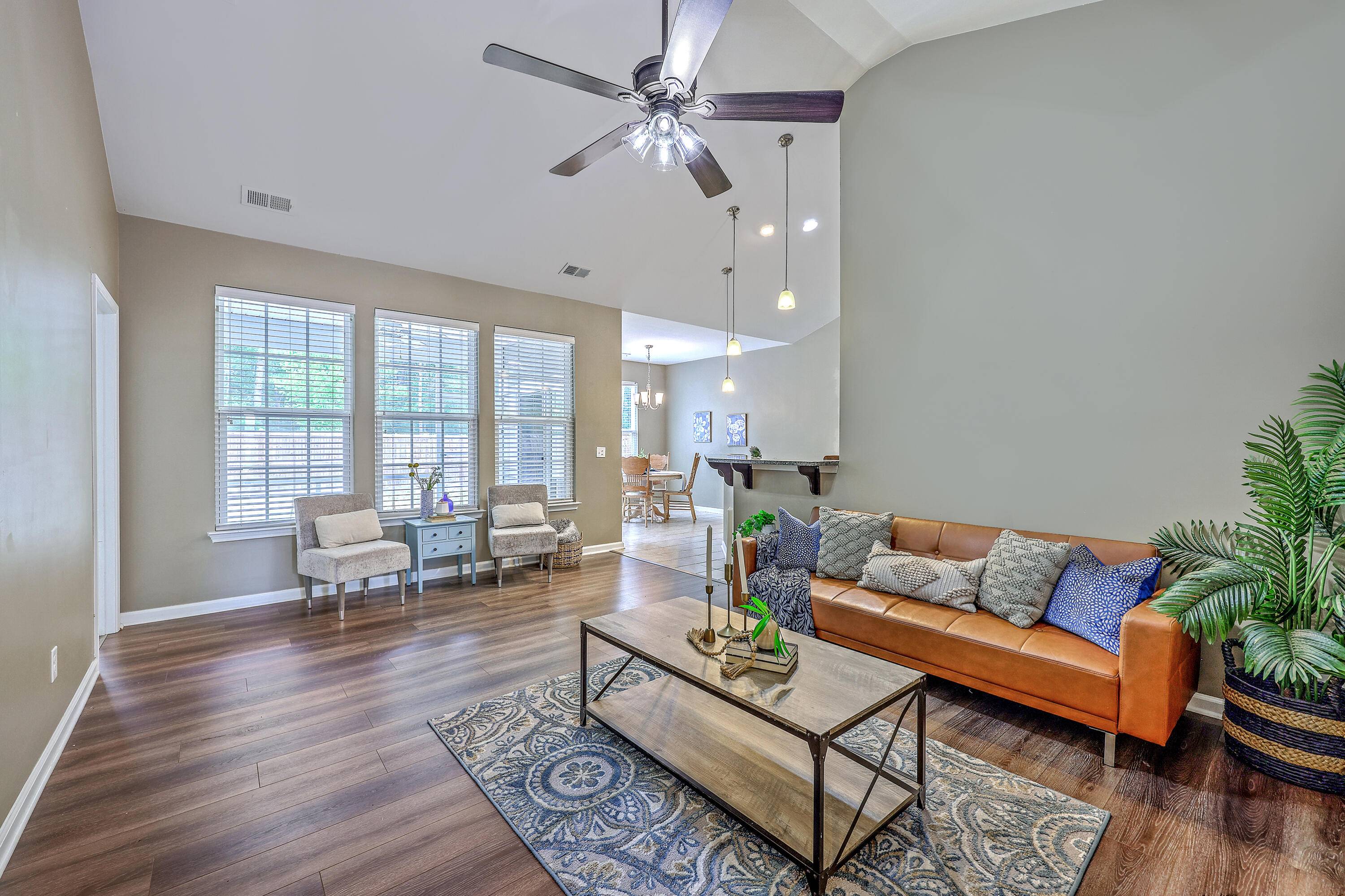 North Charleston, SC 29418,7690 High Maple Cir