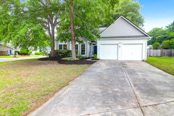 North Charleston, SC 29420,8451 Walsham St