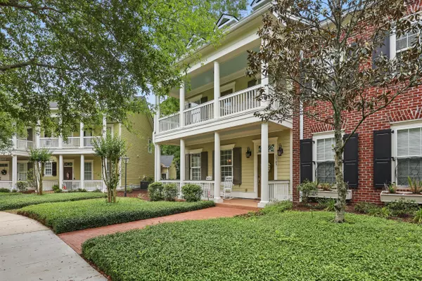 Mount Pleasant, SC 29466,1787 Tennyson Row #9