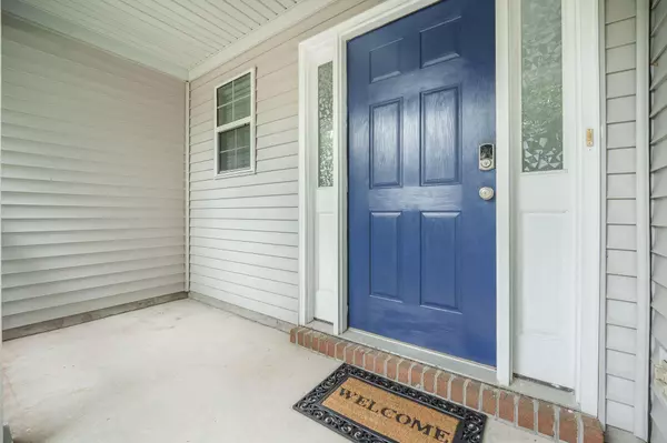 North Charleston, SC 29420,5406 Woodbreeze Dr