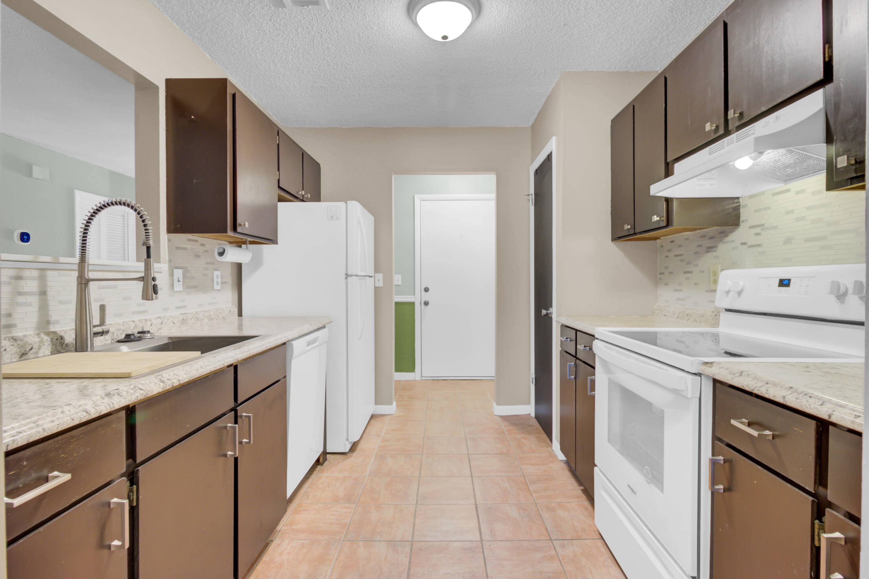 Goose Creek, SC 29445,807 Greencastle Dr