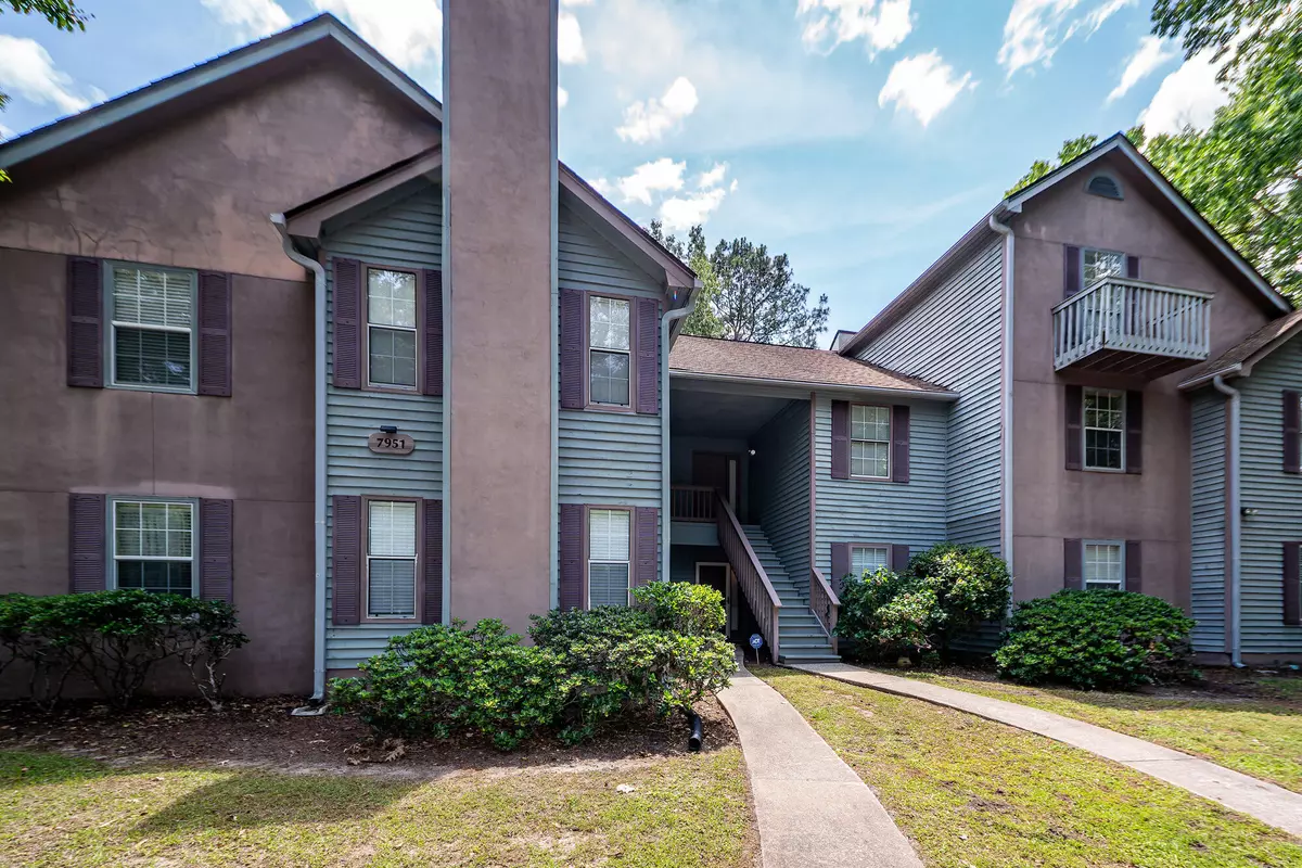 North Charleston, SC 29418,7951 Cricket Ct #C
