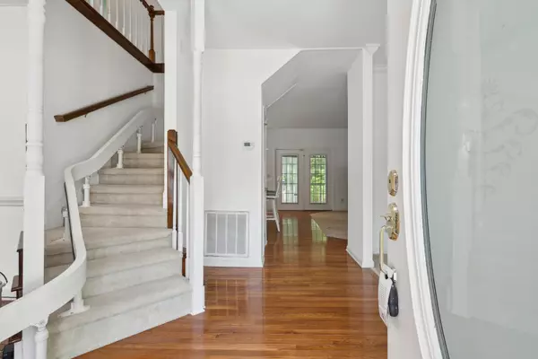 Goose Creek, SC 29445,143 Belleplaine Dr
