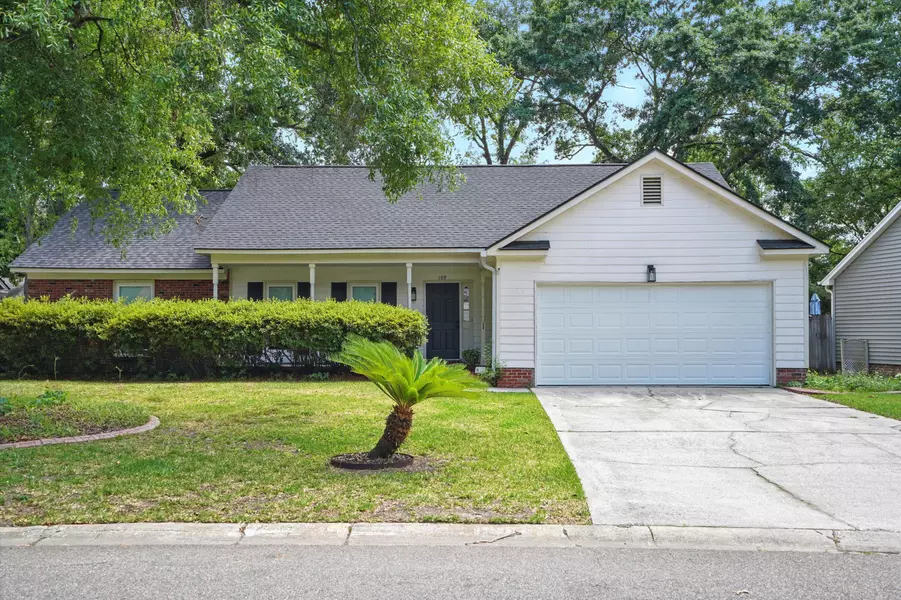 109 New Spring Ct, Summerville, SC 29485