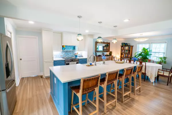 Mount Pleasant, SC 29464,1158 Shoreside Way