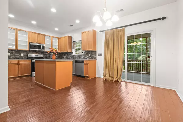 North Charleston, SC 29420,5404 Red Fork Ln