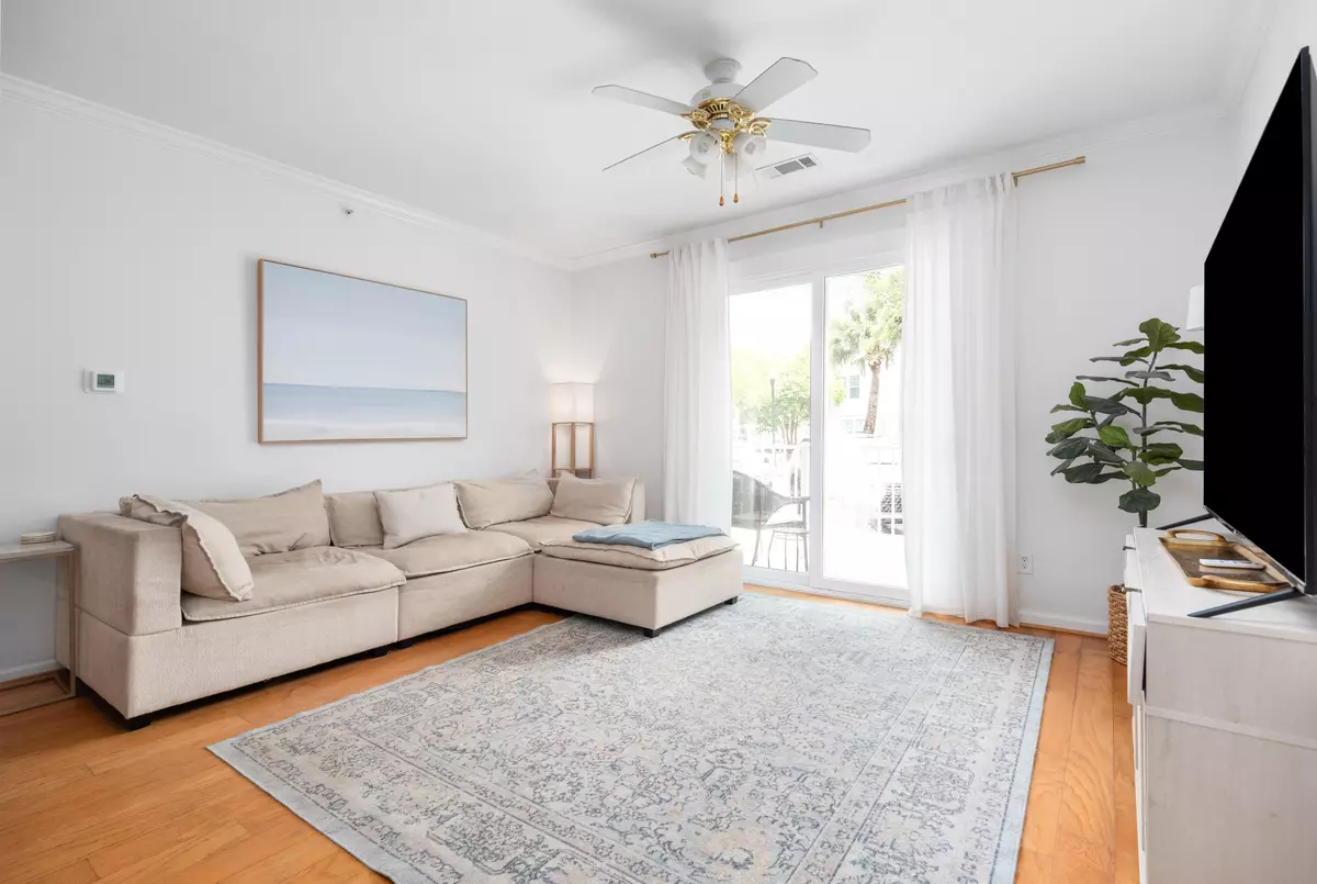 Charleston, SC 29492,130 River Landing Dr #7106