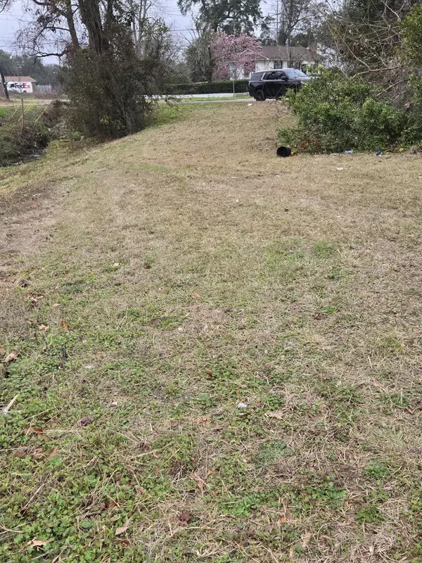 North Charleston, SC 29405,3001 Harvey Ave