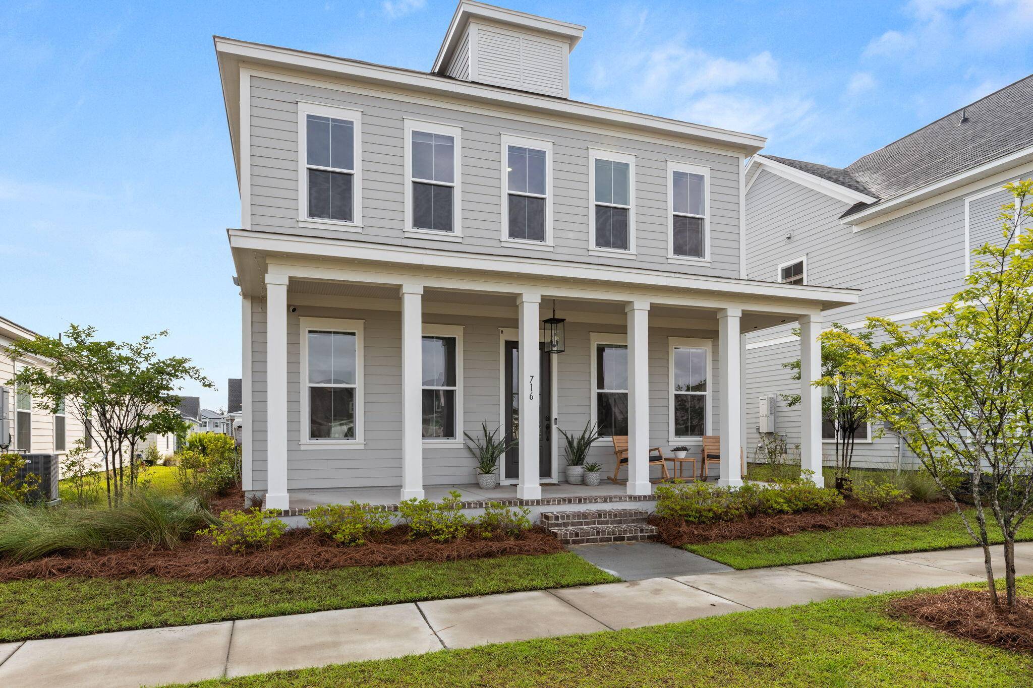 Summerville, SC 29486,716 Triangle Ln