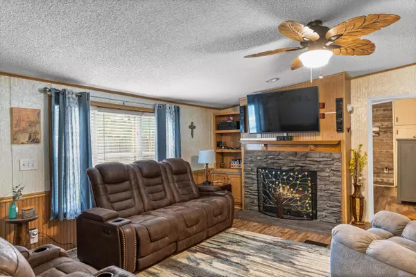 Orangeburg, SC 29115,143 Pops Dr