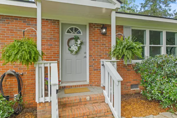 Hollywood, SC 29449,7239 Commodore Rd