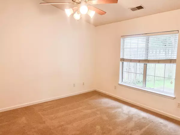 Summerville, SC 29485,311 Dupont Way