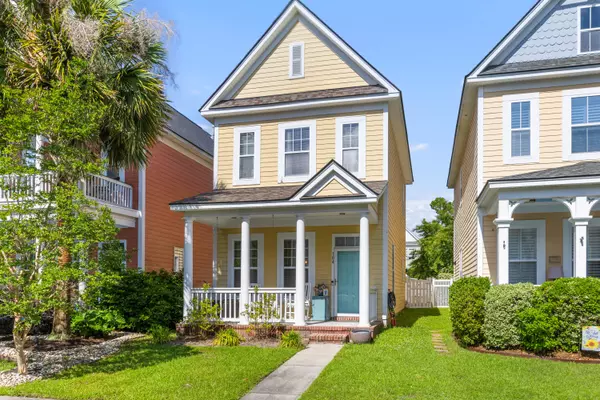 Summerville, SC 29483,104 Hyacinth St