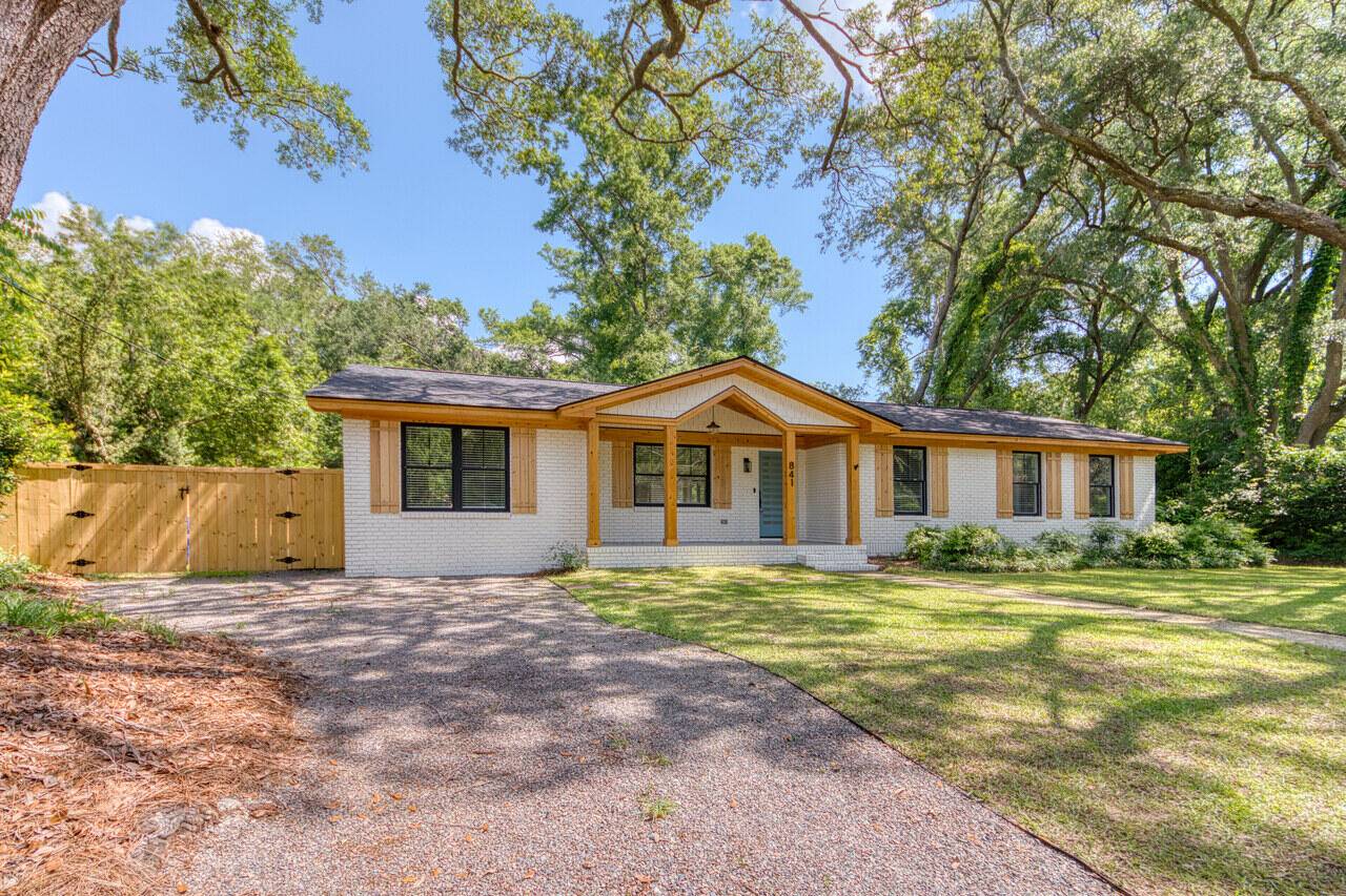 Charleston, SC 29412,841 Fred St