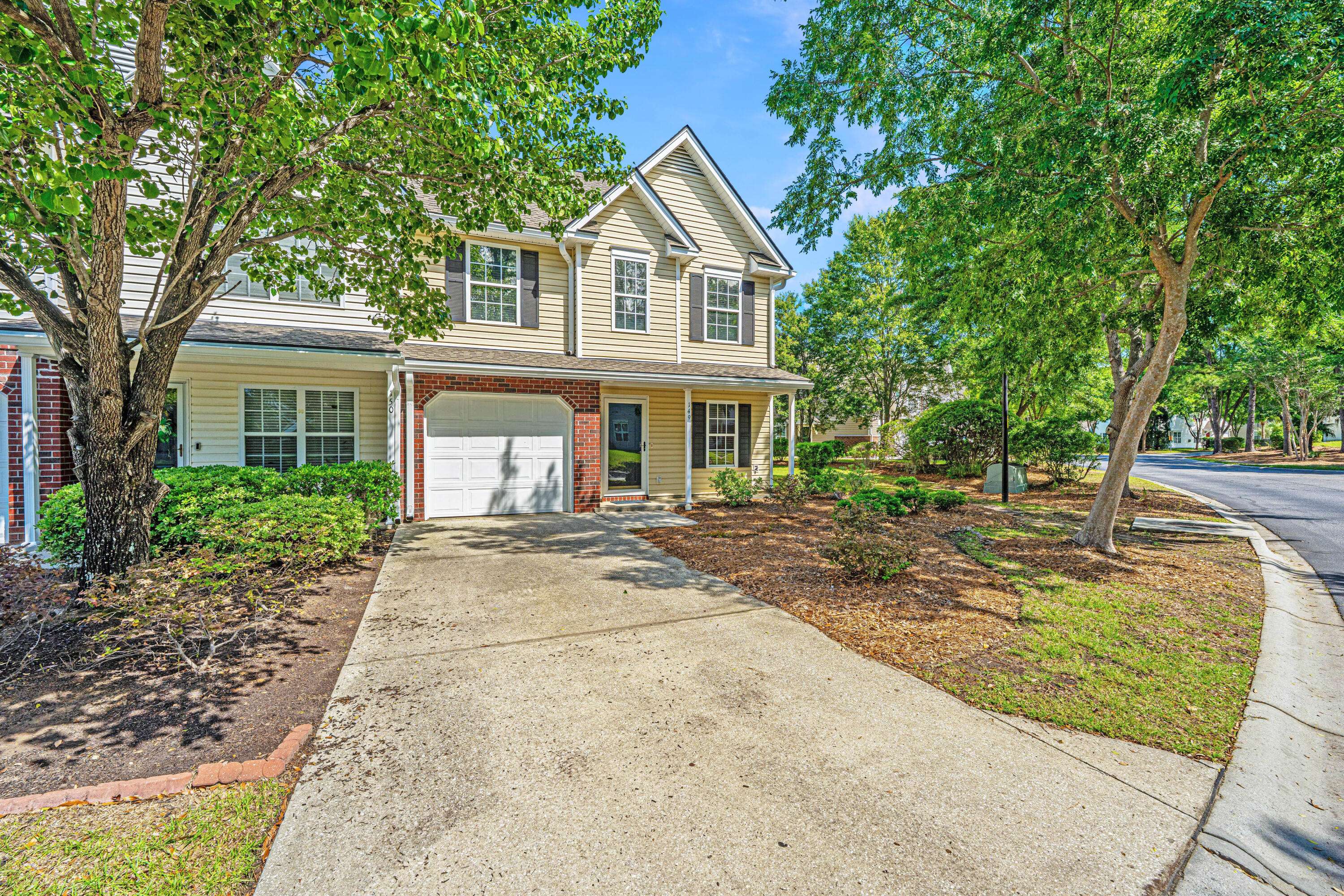 149 Darcy Ave, Goose Creek, SC 29445