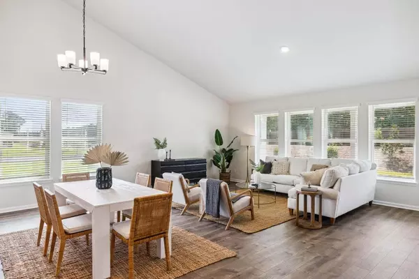 Moncks Corner, SC 29461,453 White Magnolia St