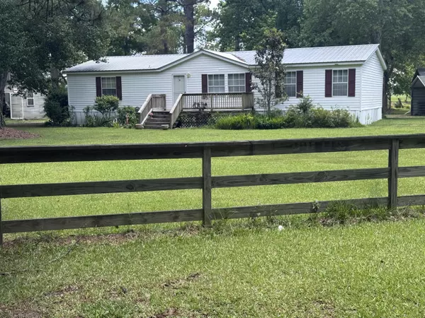 13 Wee Hope Loop, Walterboro, SC 29488