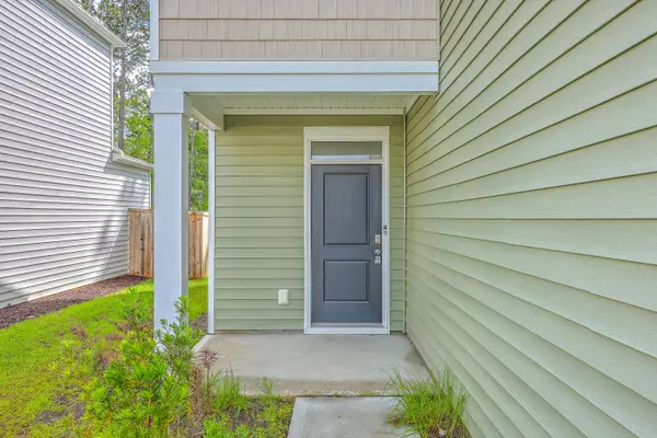 Summerville, SC 29486,260 Sweet Cherry Ln
