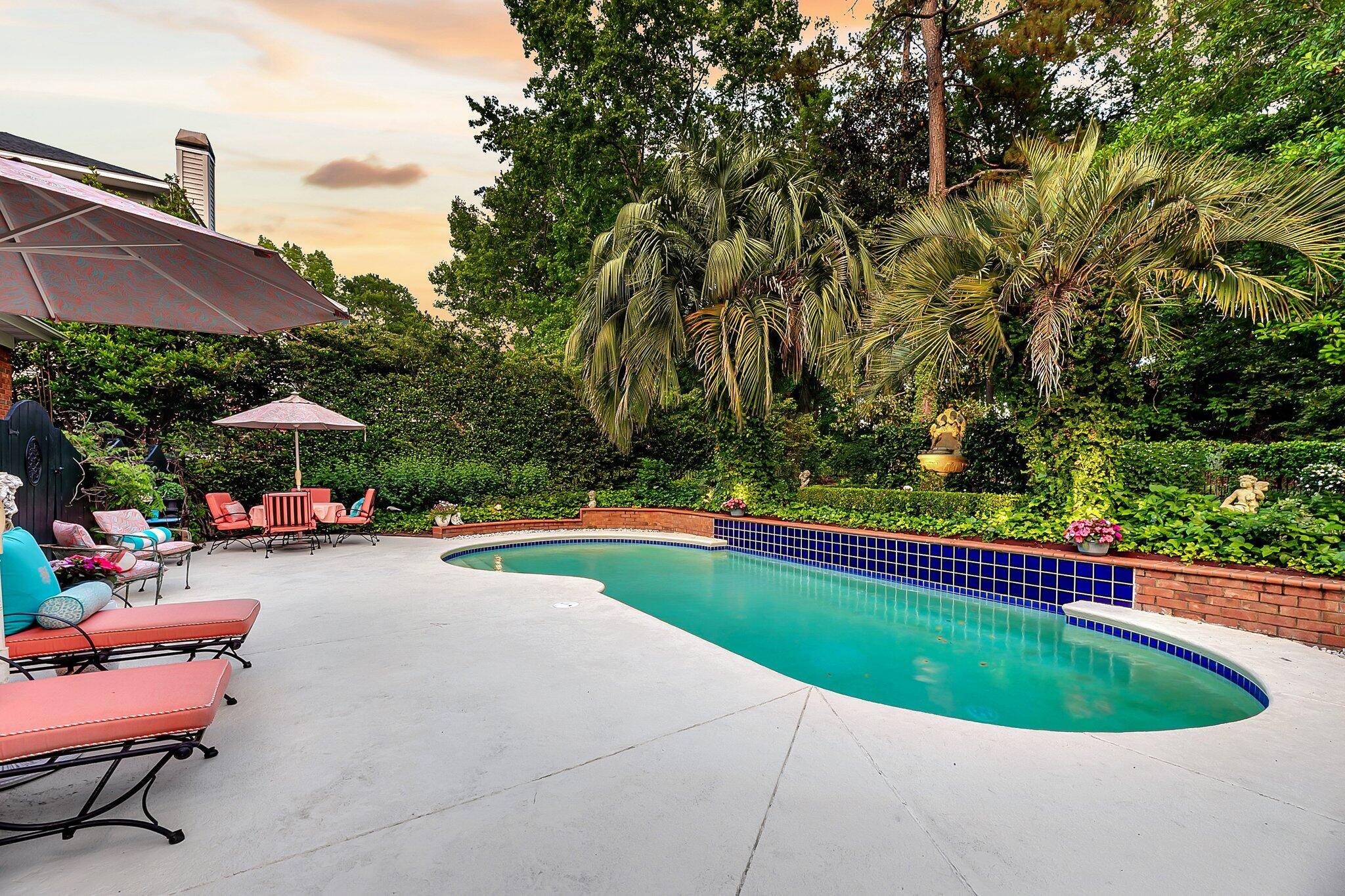 North Charleston, SC 29420,8662 W Fairway Woods Dr