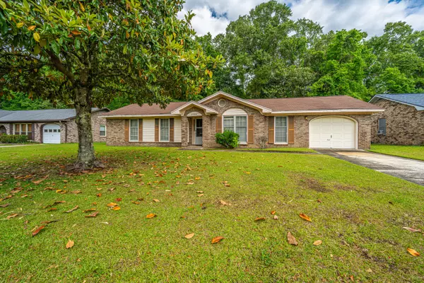 4328 Cheviot Dr, North Charleston, SC 29418