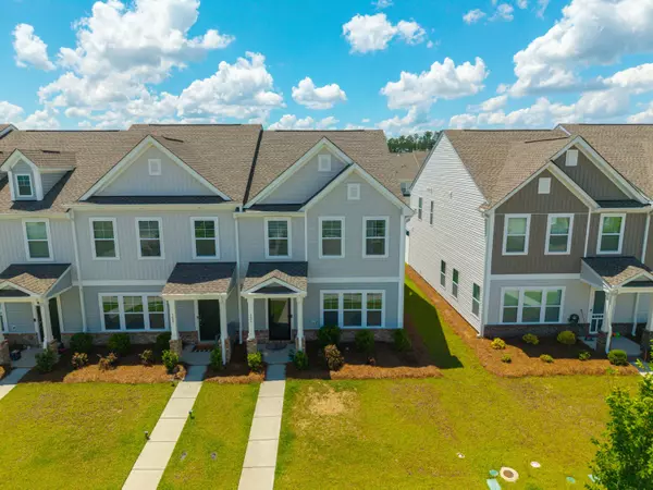 Summerville, SC 29486,326 Surfbird Rd #388