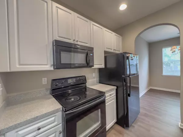 Summerville, SC 29485,4818 Holly Berry Ln