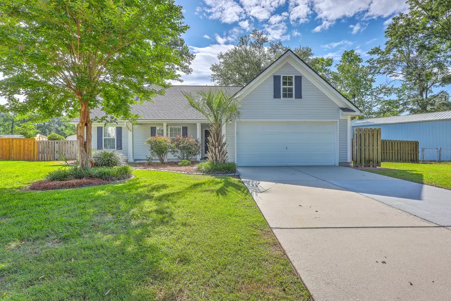 110 Salinas Ct, Summerville, SC 29483