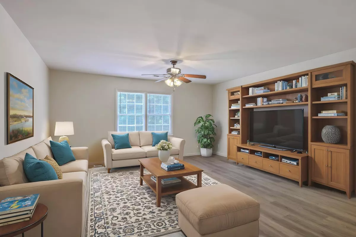 North Charleston, SC 29406,2150 Spoleto Ln #H2