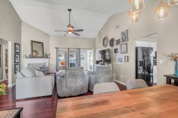 Mount Pleasant, SC 29464,1287 Chatfield St