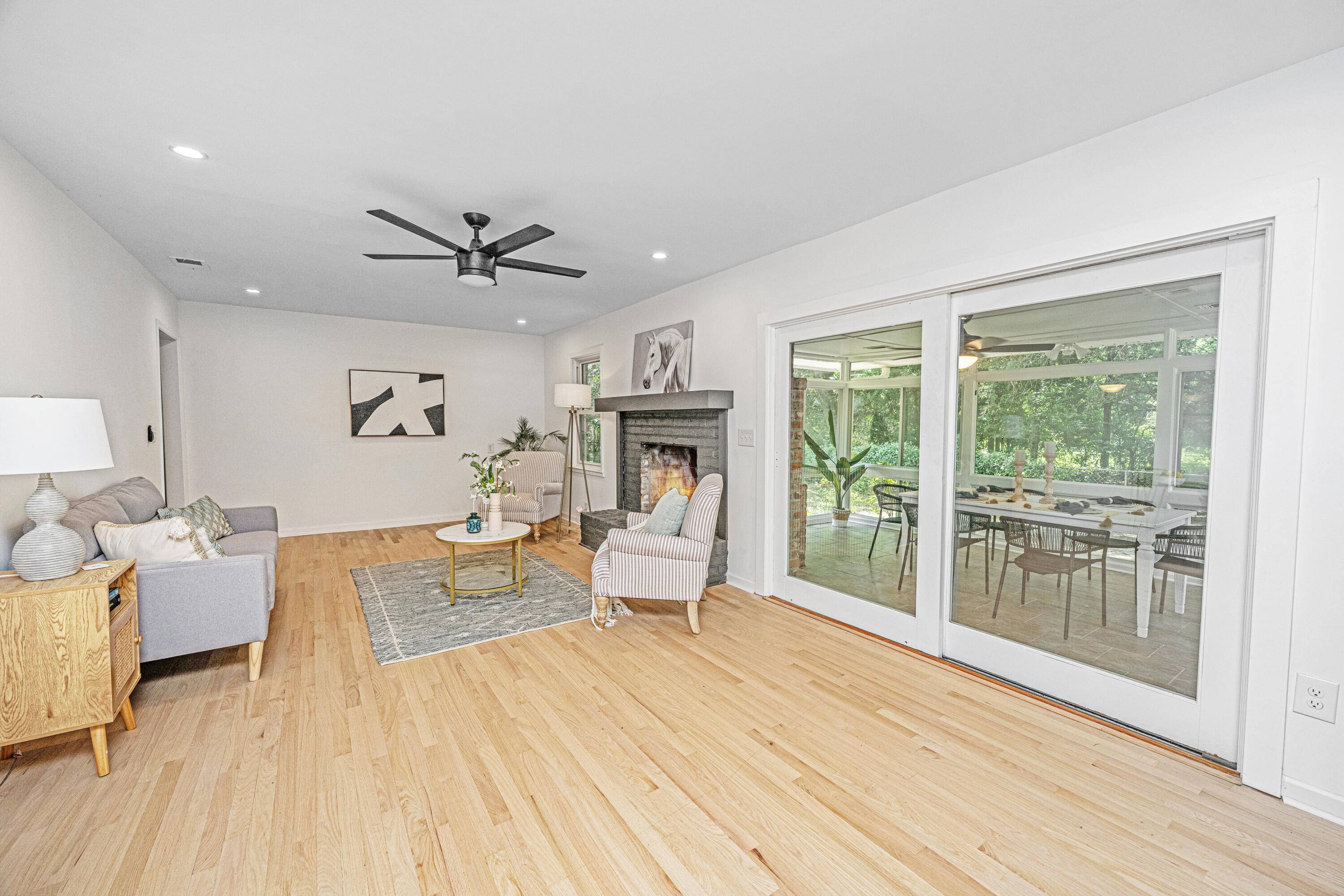Charleston, SC 29407,1655 Pinckney Park Dr