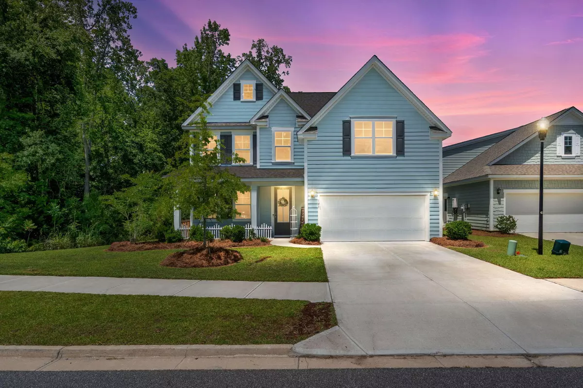 Summerville, SC 29483,141 Cherry Grove Dr