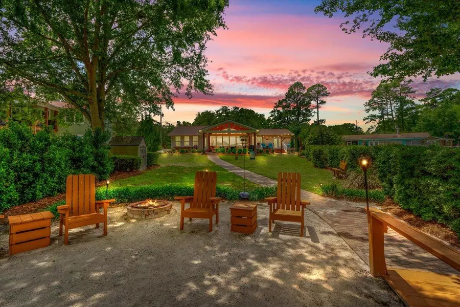 111 Wildflower Ct, Eutawville, SC 29048